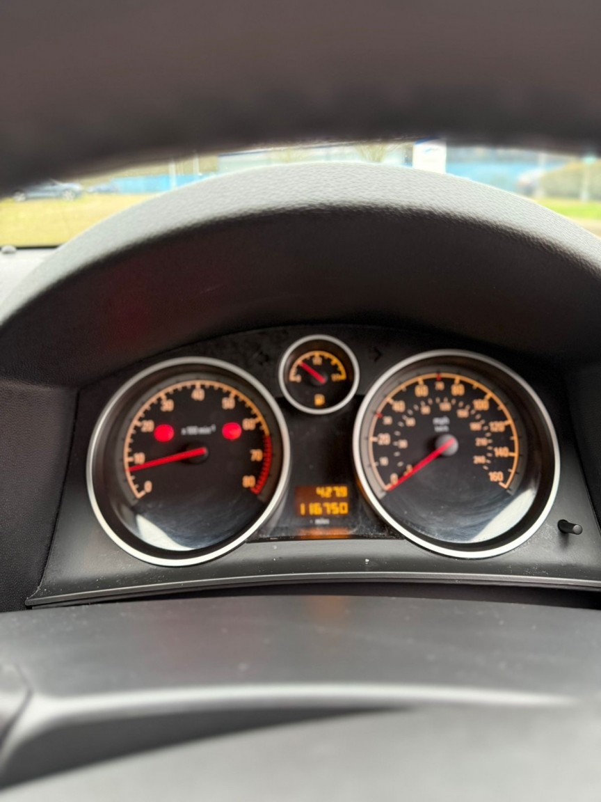 Used Vauxhall Astra 2005 for sale - 78060504: Photo 18