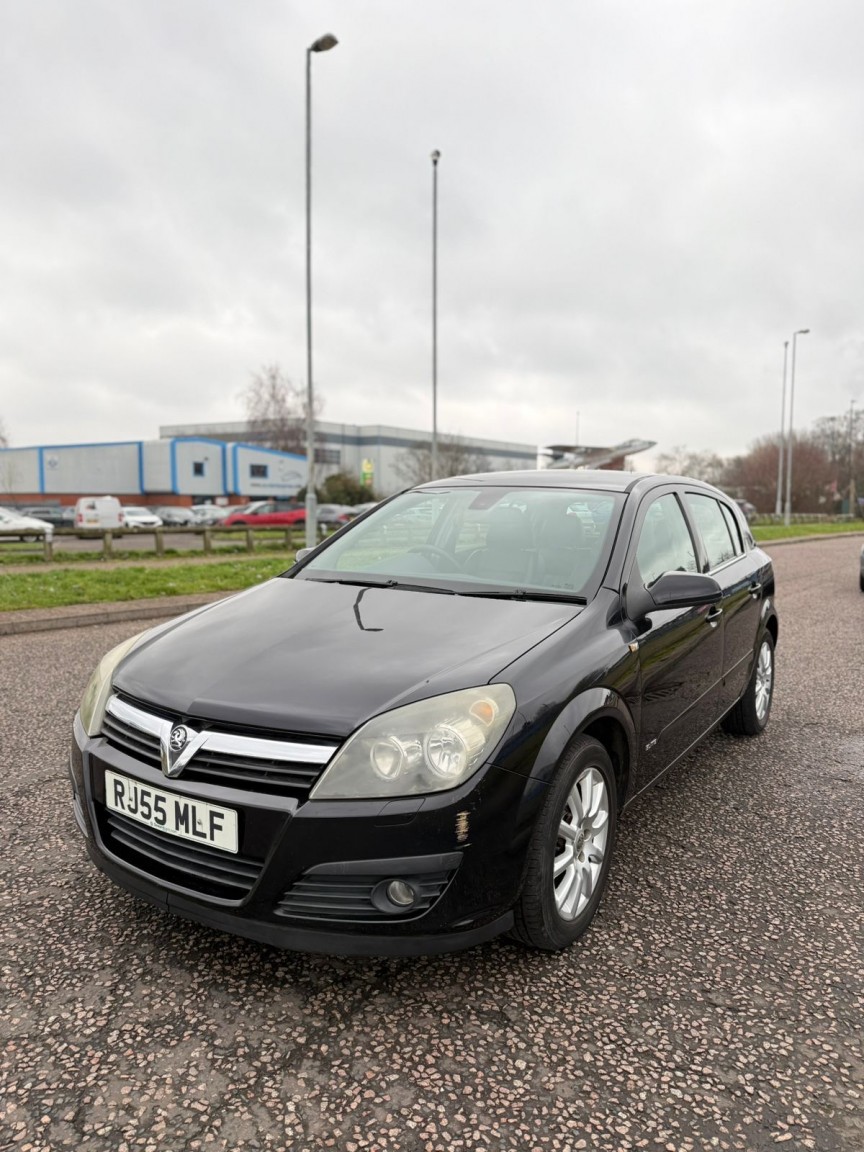 Used Vauxhall Astra 2005 for sale - 78060504: Photo 2