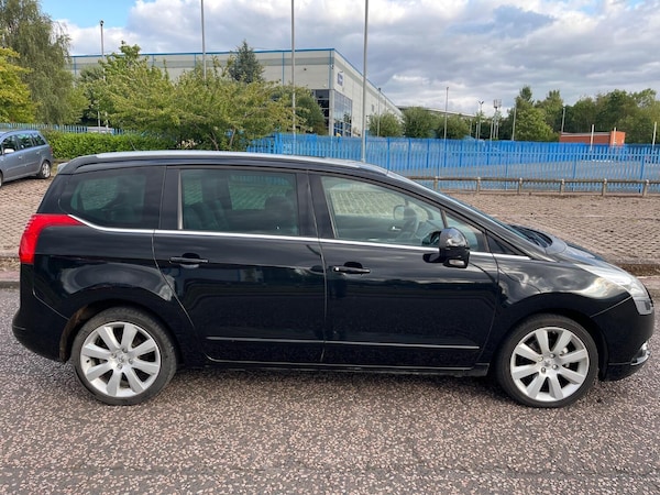 Used Peugeot 5008 2013 for sale - 75497289: Photo 7