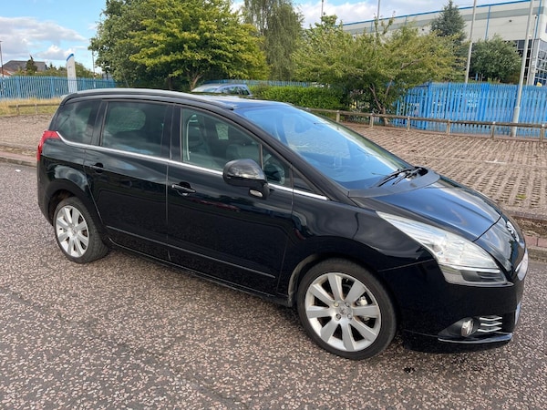 Used Peugeot 5008 2013 for sale - 75497289: Photo 8
