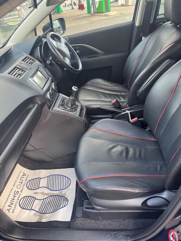 Used Mazda Mazda5 2012 for sale - 76045720: Photo 11