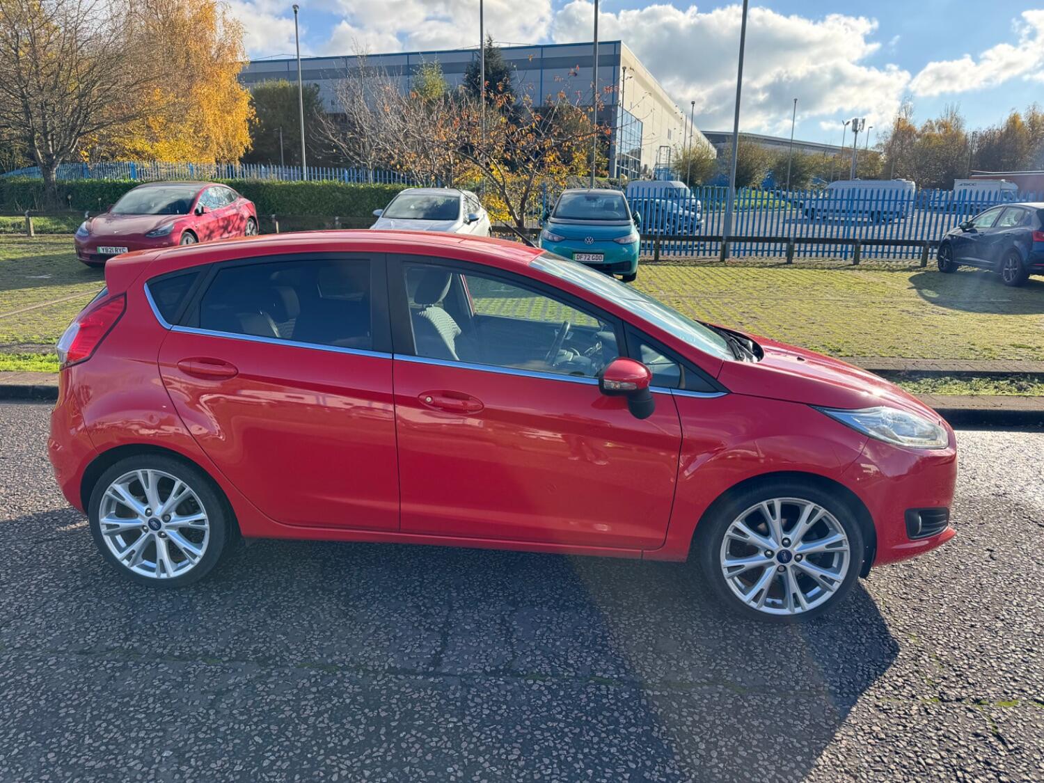 Used Ford Fiesta 2013 for sale - 76793515: Photo 2