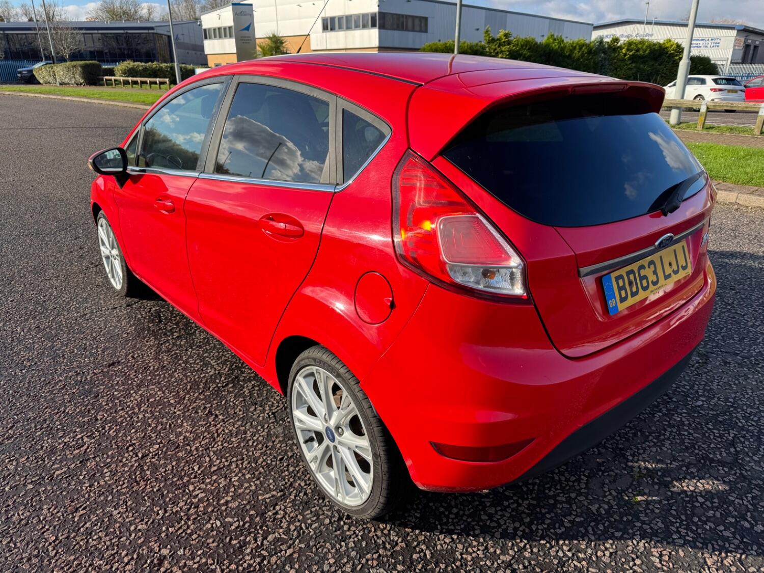 Used Ford Fiesta 2013 for sale - 76793515: Photo 5