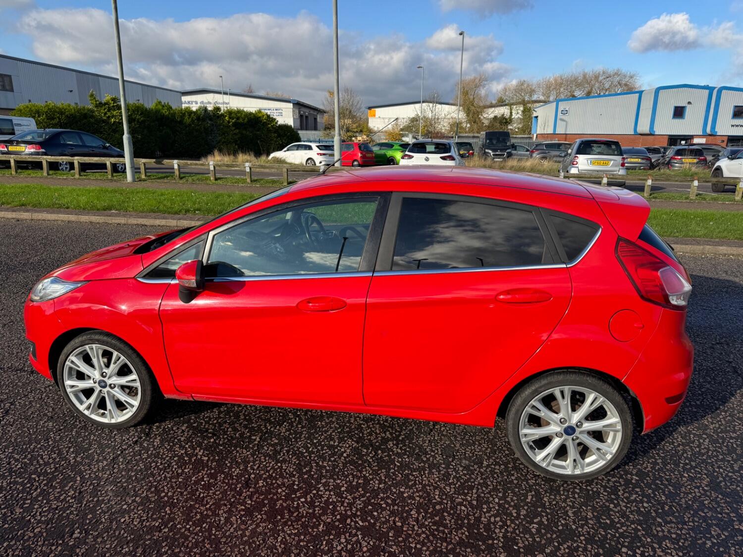 Used Ford Fiesta 2013 for sale - 76793515: Photo 6