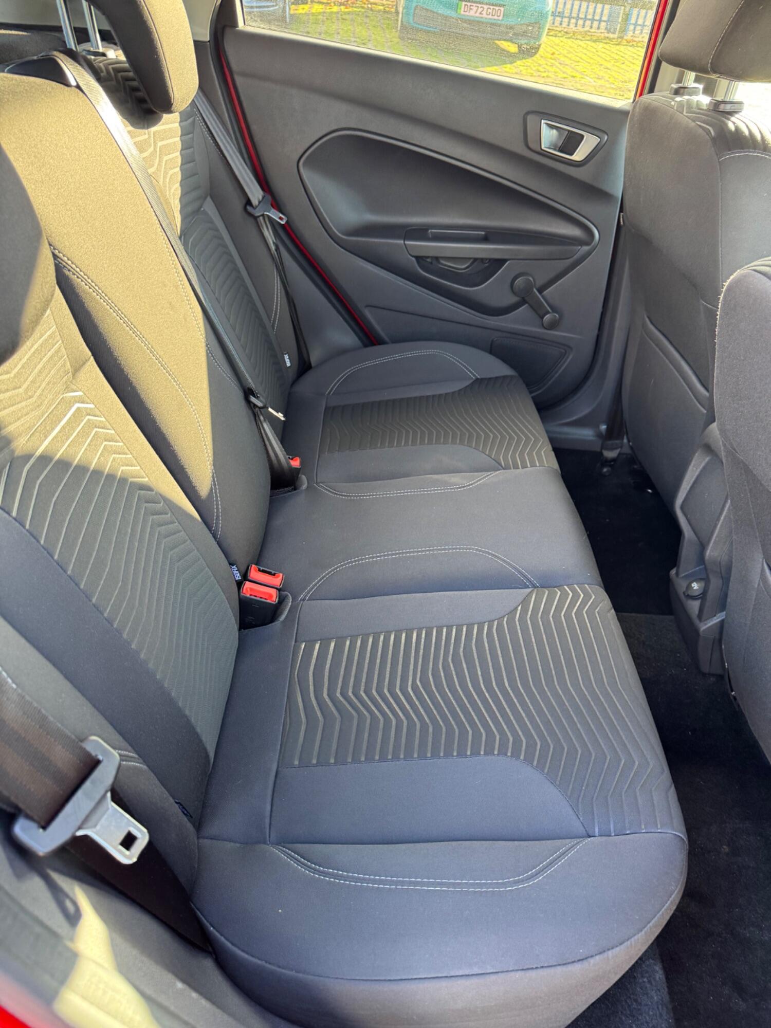 Used Ford Fiesta 2013 for sale - 76793515: Photo 9