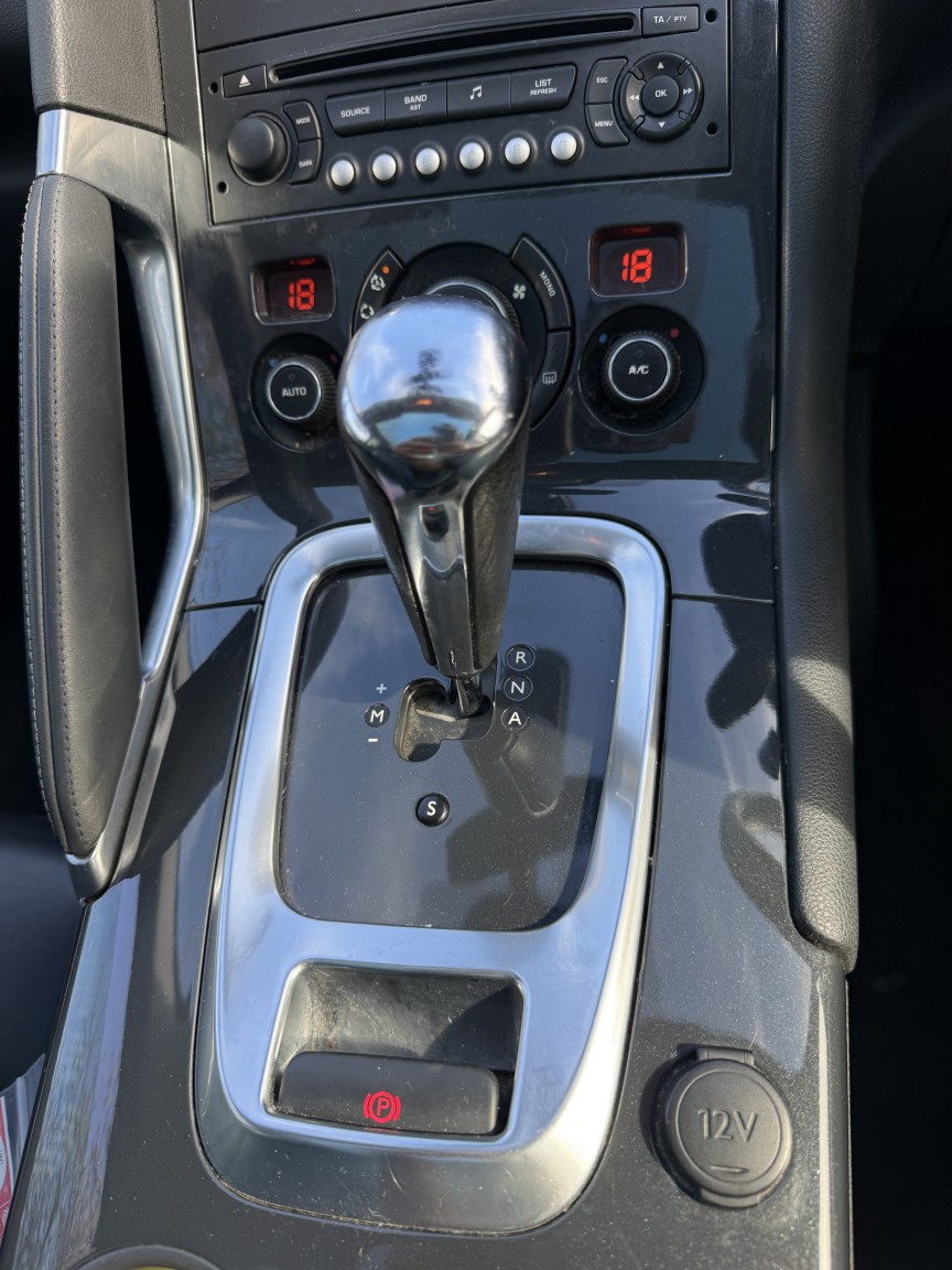 Used Peugeot 3008 2010 for sale - 78182945: Photo 15