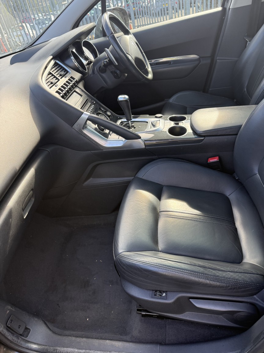 Used Peugeot 3008 2010 for sale - 78182945: Photo 20