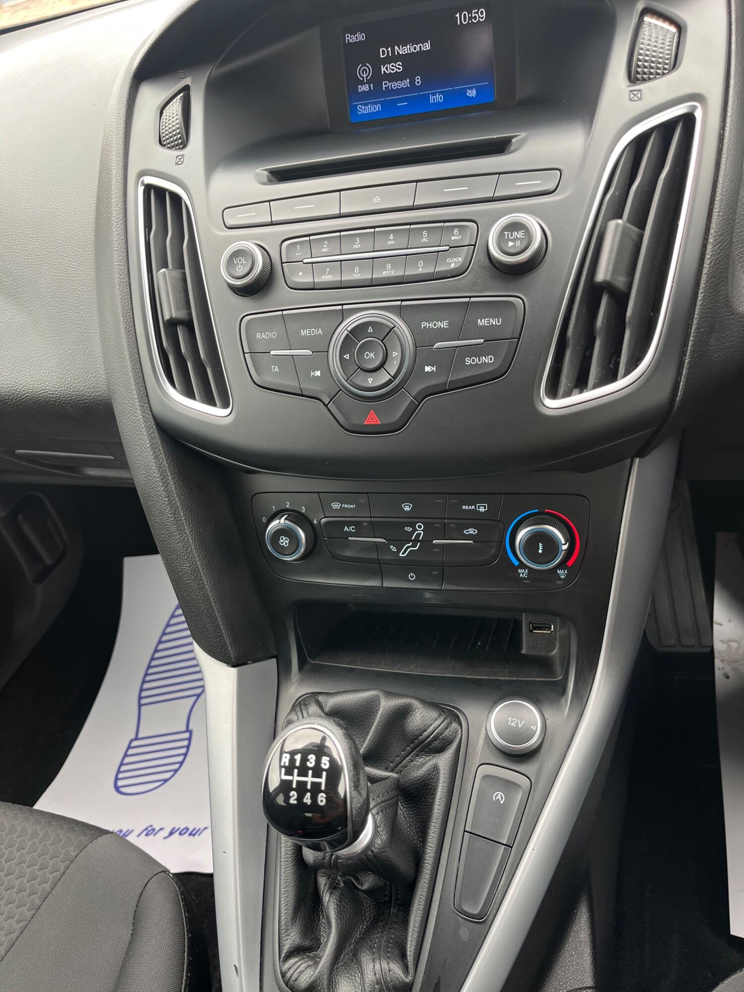 Used Ford Focus 2015 for sale - 77464802: Photo 15