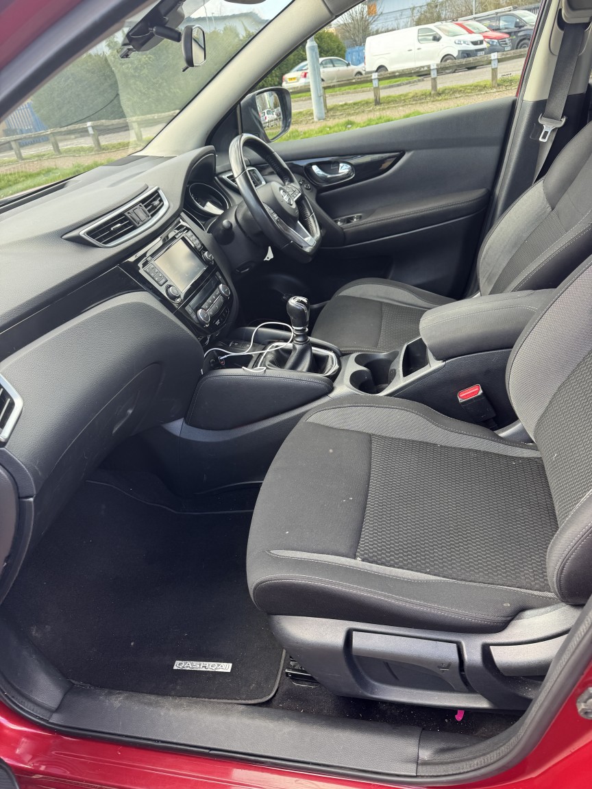 Used Nissan Qashqai 2018 for sale - 77836879: Photo 17