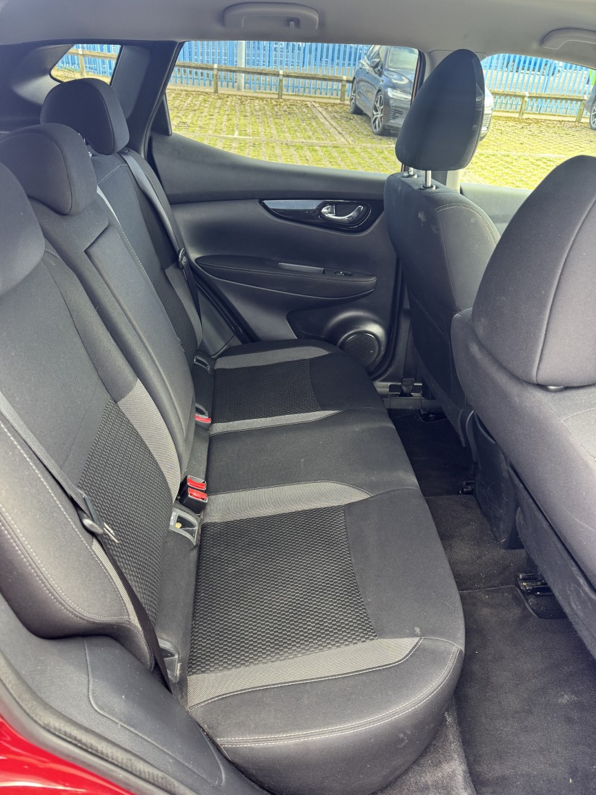 Used Nissan Qashqai 2018 for sale - 77836879: Photo 18