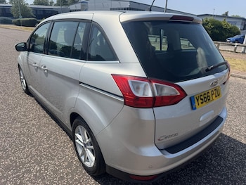 Used Ford Grand C-Max 2016 for sale - 79168017: Photo