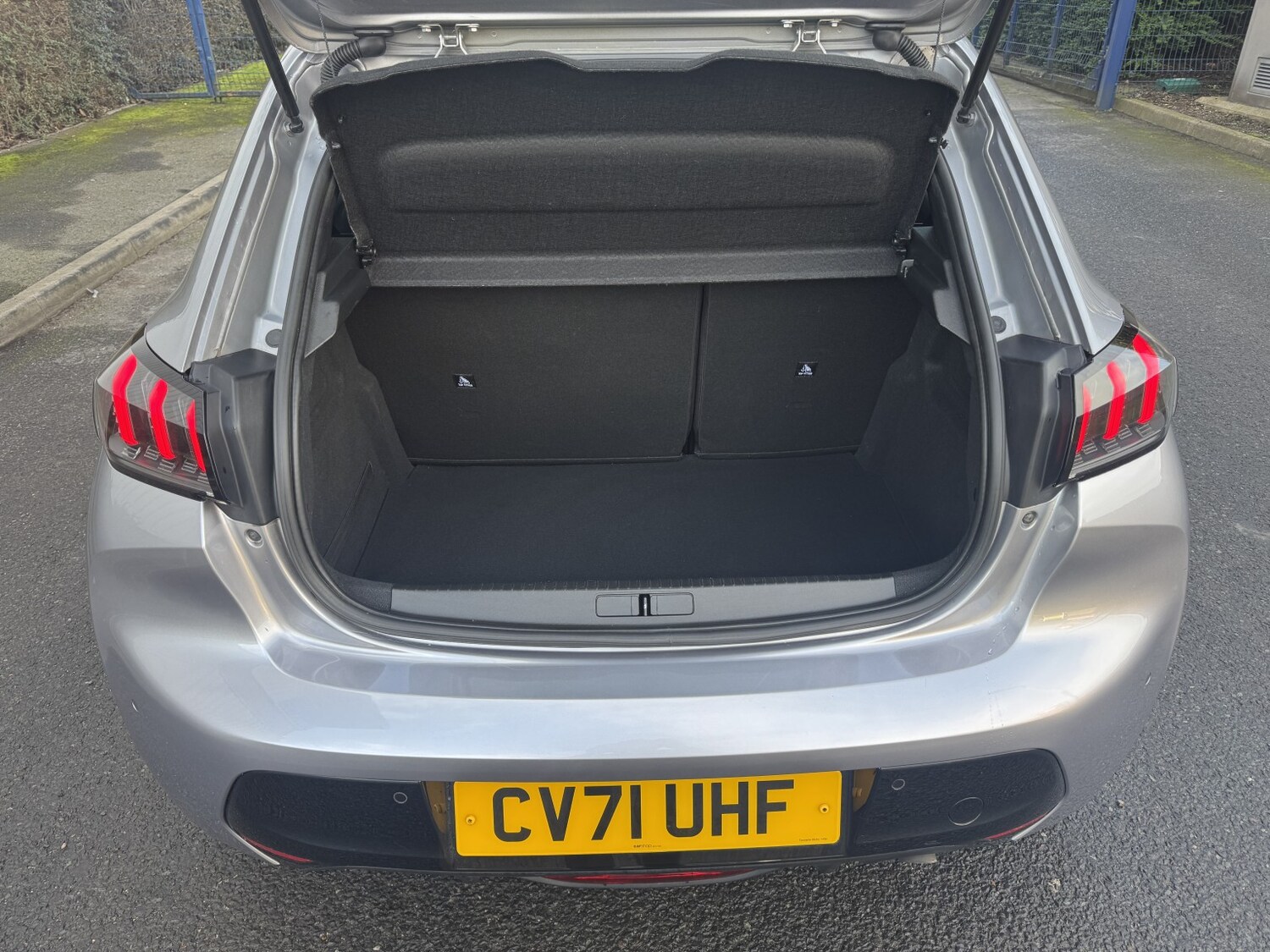 Used Peugeot 208 2021 for sale - 77813139: Photo 17