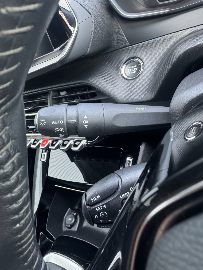 Used Peugeot 208 2021 for sale - 77813139: Photo 29