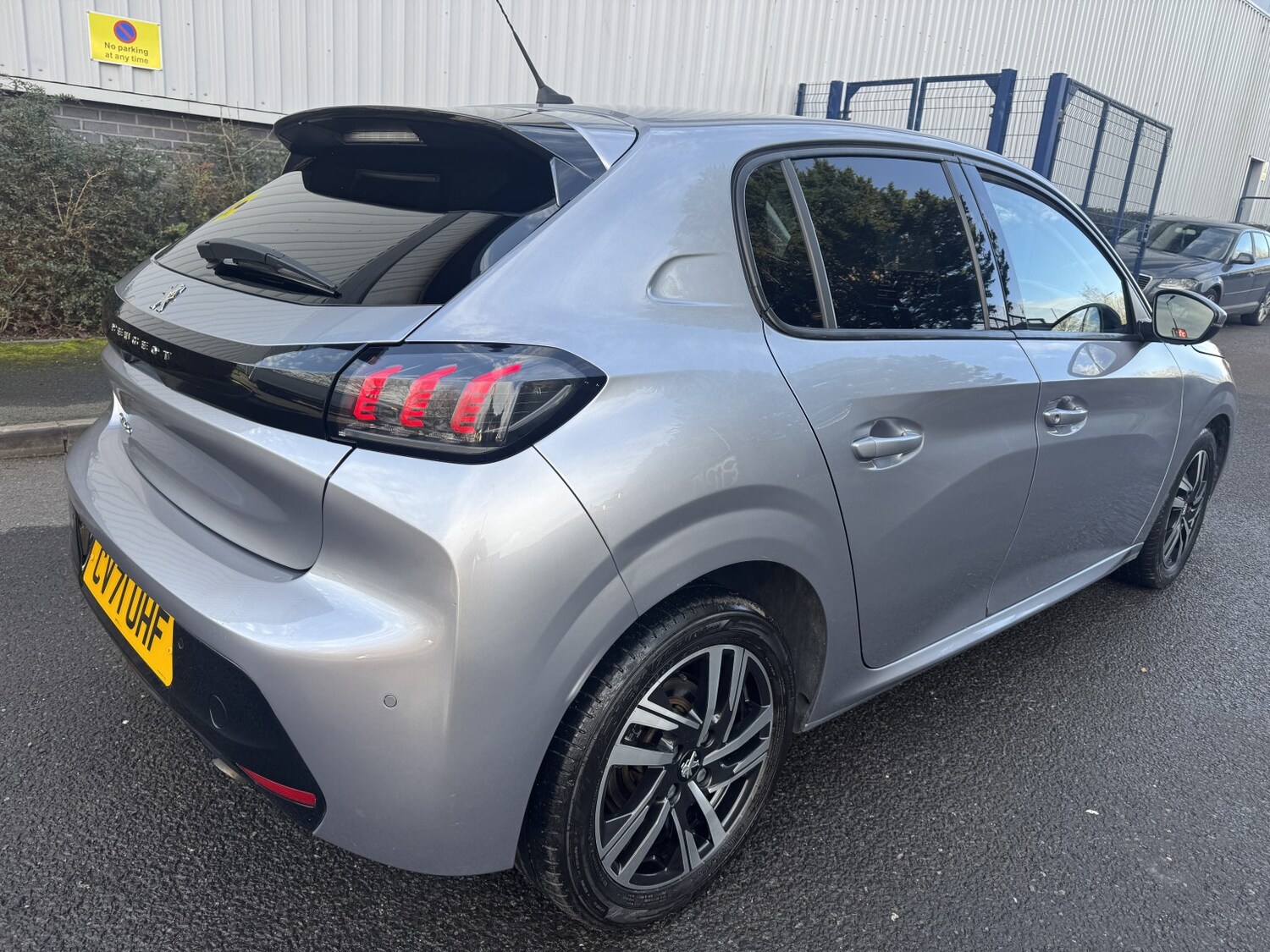 Used Peugeot 208 2021 for sale - 77813139: Photo 6