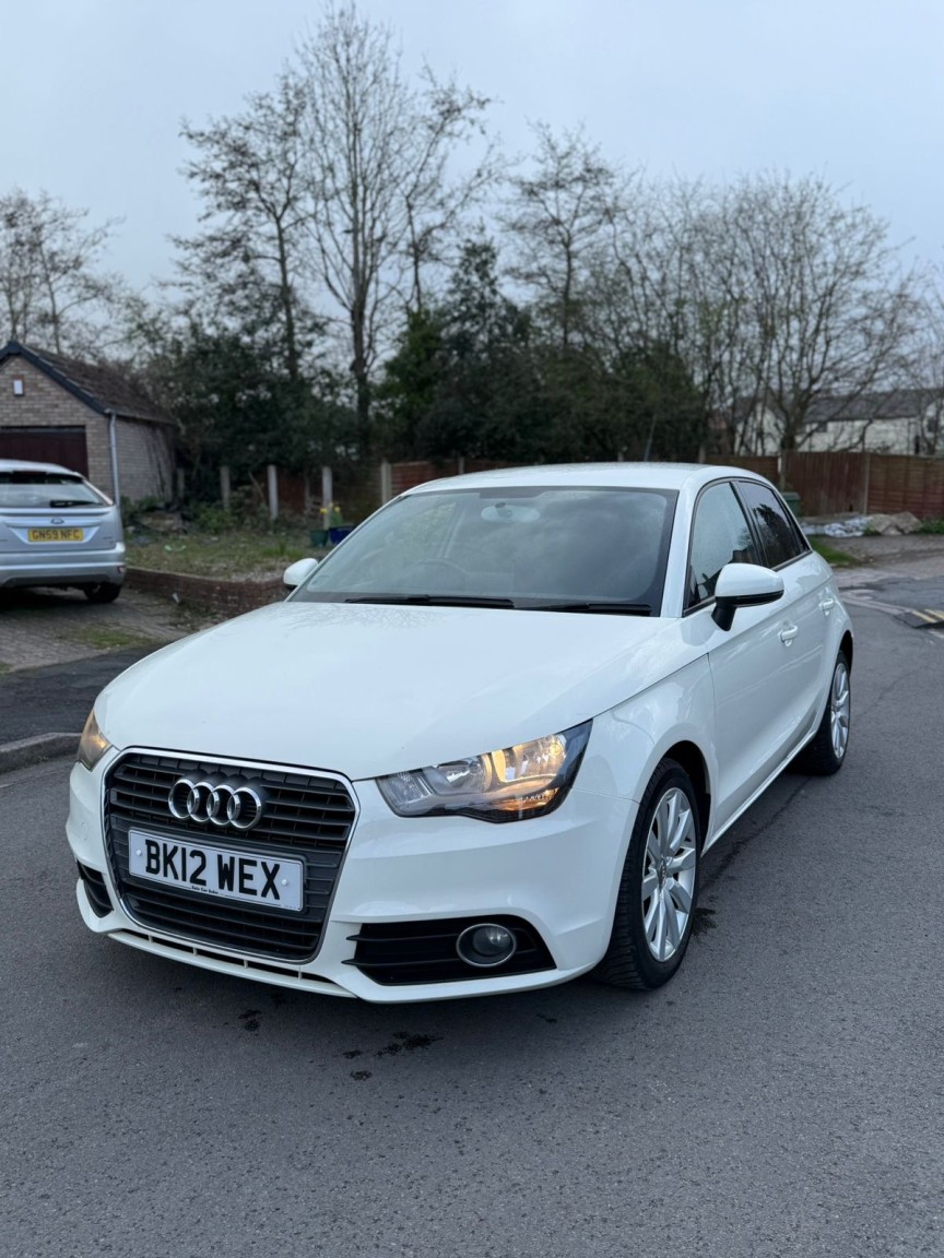 Used Audi A1 2012 for sale - 78182937: Photo 2