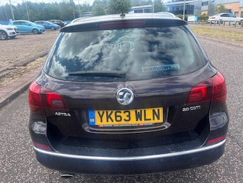 Used Vauxhall Astra 2013 for sale - 77464924: Photo