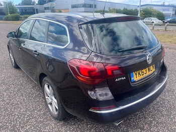 Used Vauxhall Astra 2013 for sale - 77464924: Photo