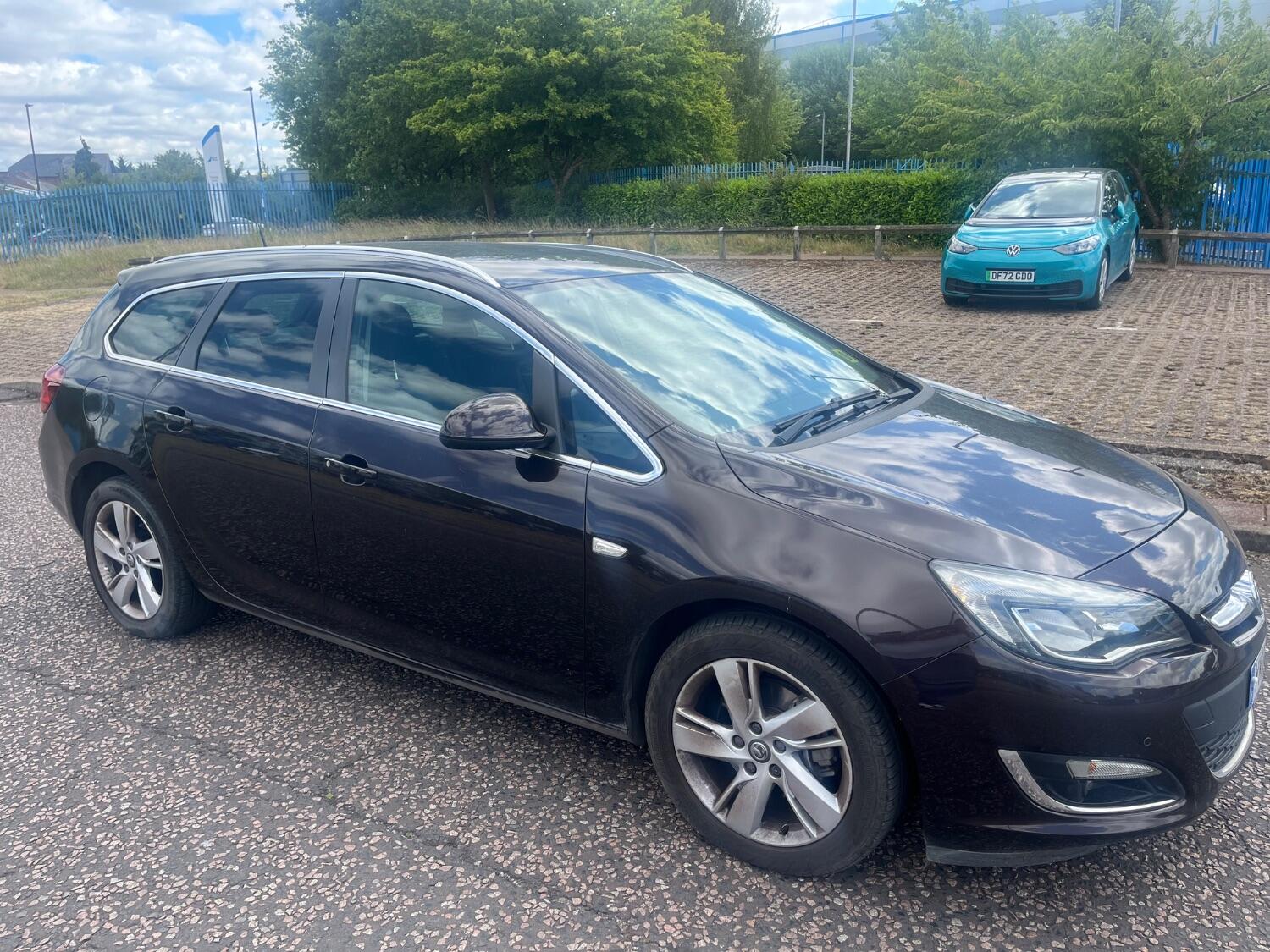Used Vauxhall Astra 2013 for sale - 77464924: Photo 8