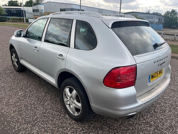 Used Porsche Cayenne 2005 for sale - 75497269: Photo
