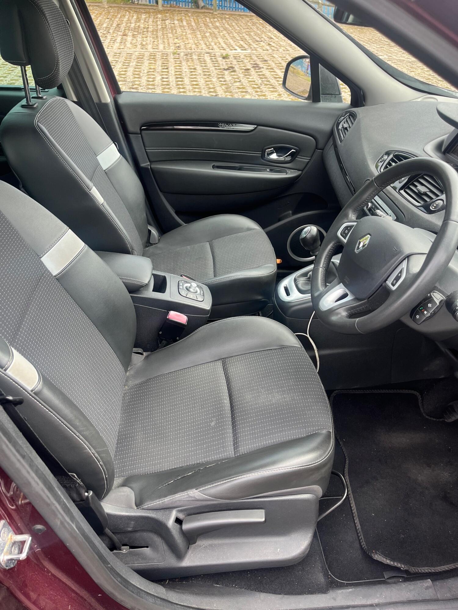Used Renault Scenic 2012 for sale - 76793455: Photo 13
