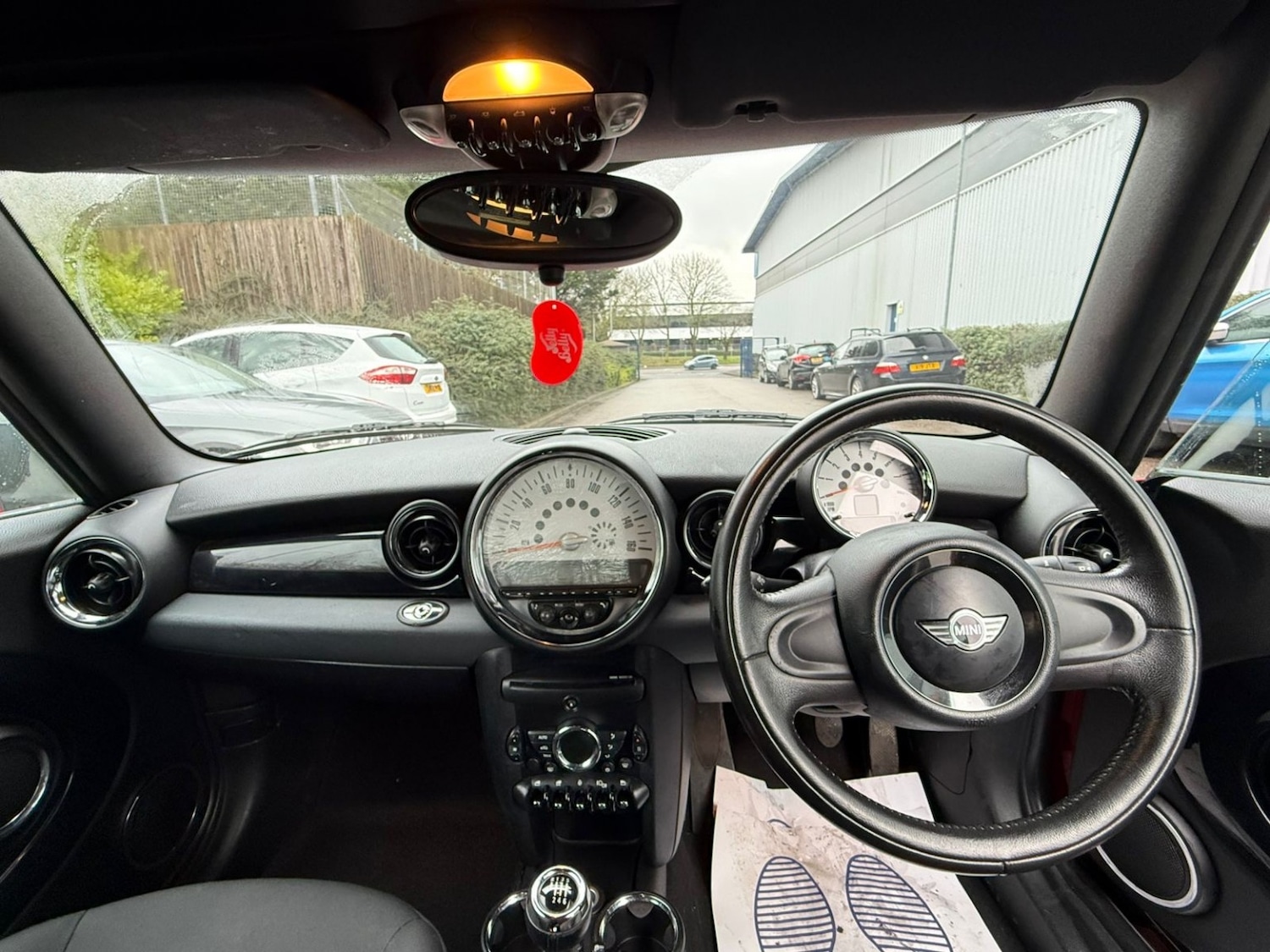 Used MINI Convertible 2010 for sale - 77494703: Photo 19