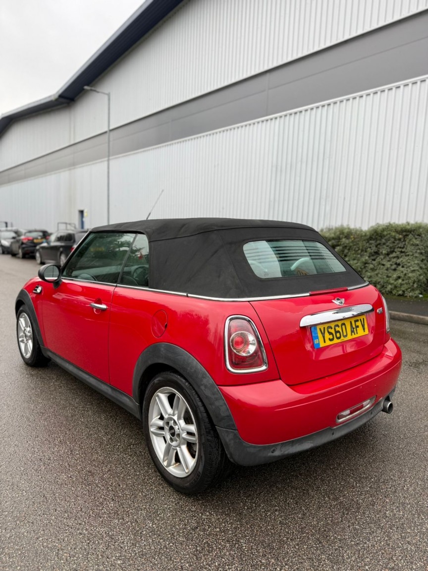 Used MINI Convertible 2010 for sale - 77494703: Photo 3