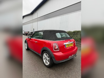 Used MINI Convertible 2010 for sale - 77494703: Photo