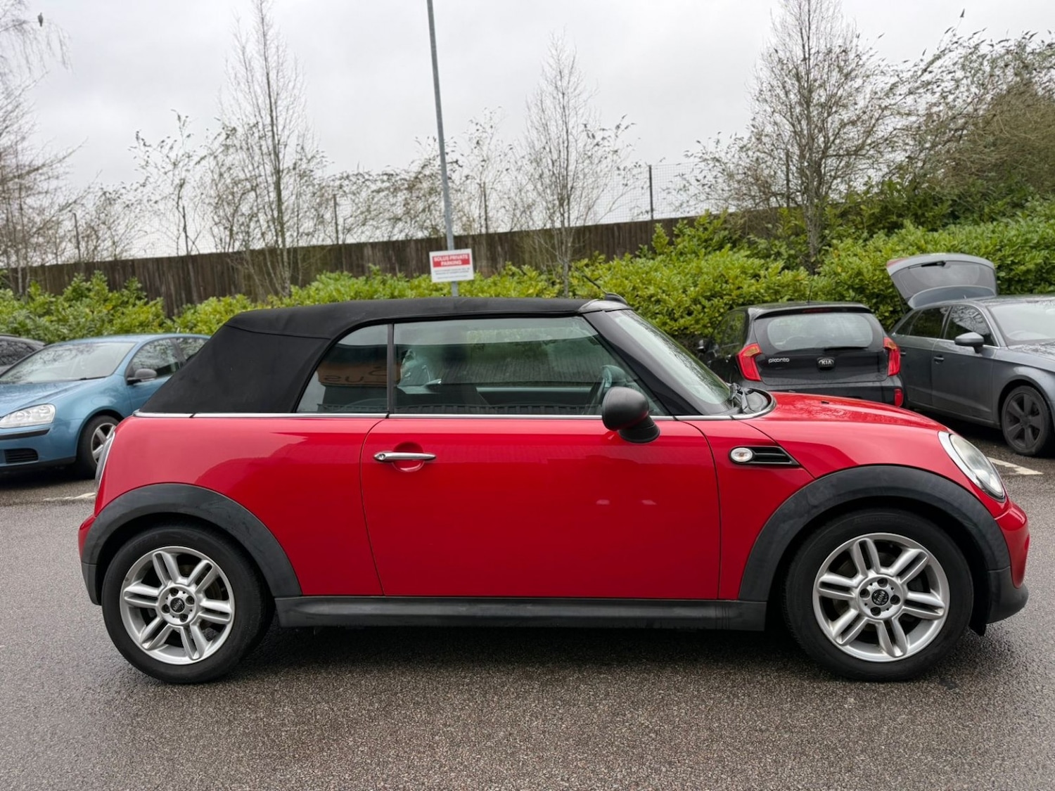 Used MINI Convertible 2010 for sale - 77494703: Photo 7