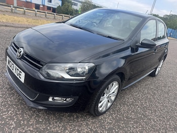 Used Volkswagen Polo 2013 for sale - 79257615: Photo