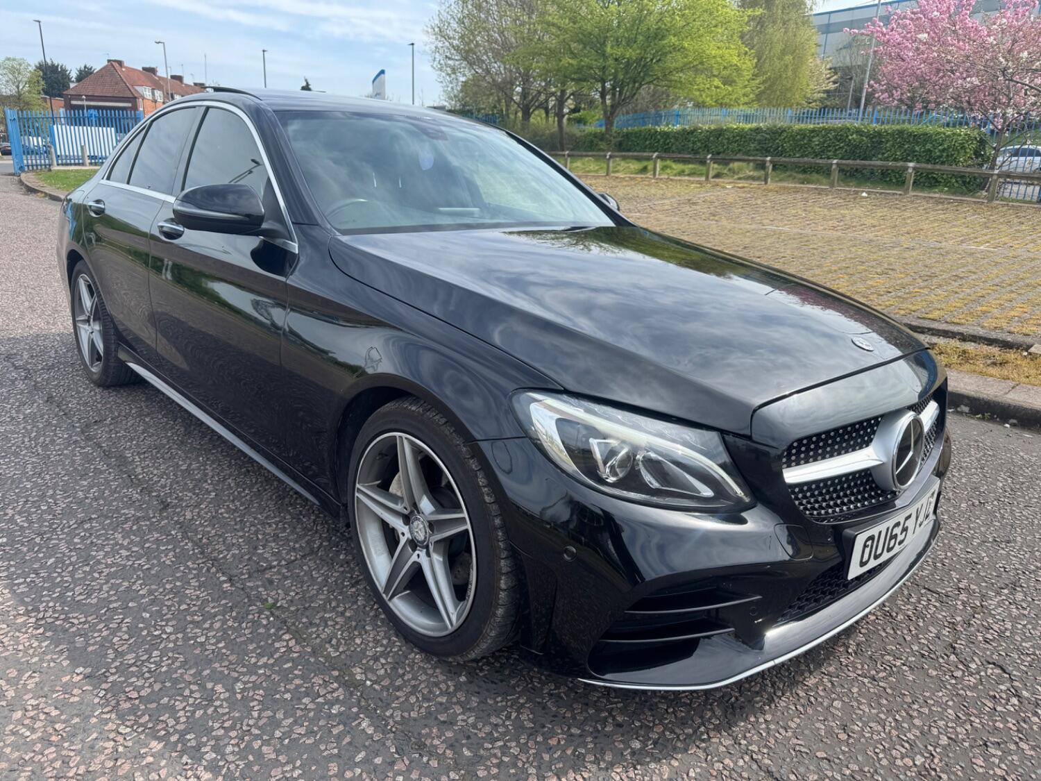 Used Mercedes-Benz C Class 2015 for sale - 76793495: Photo 3