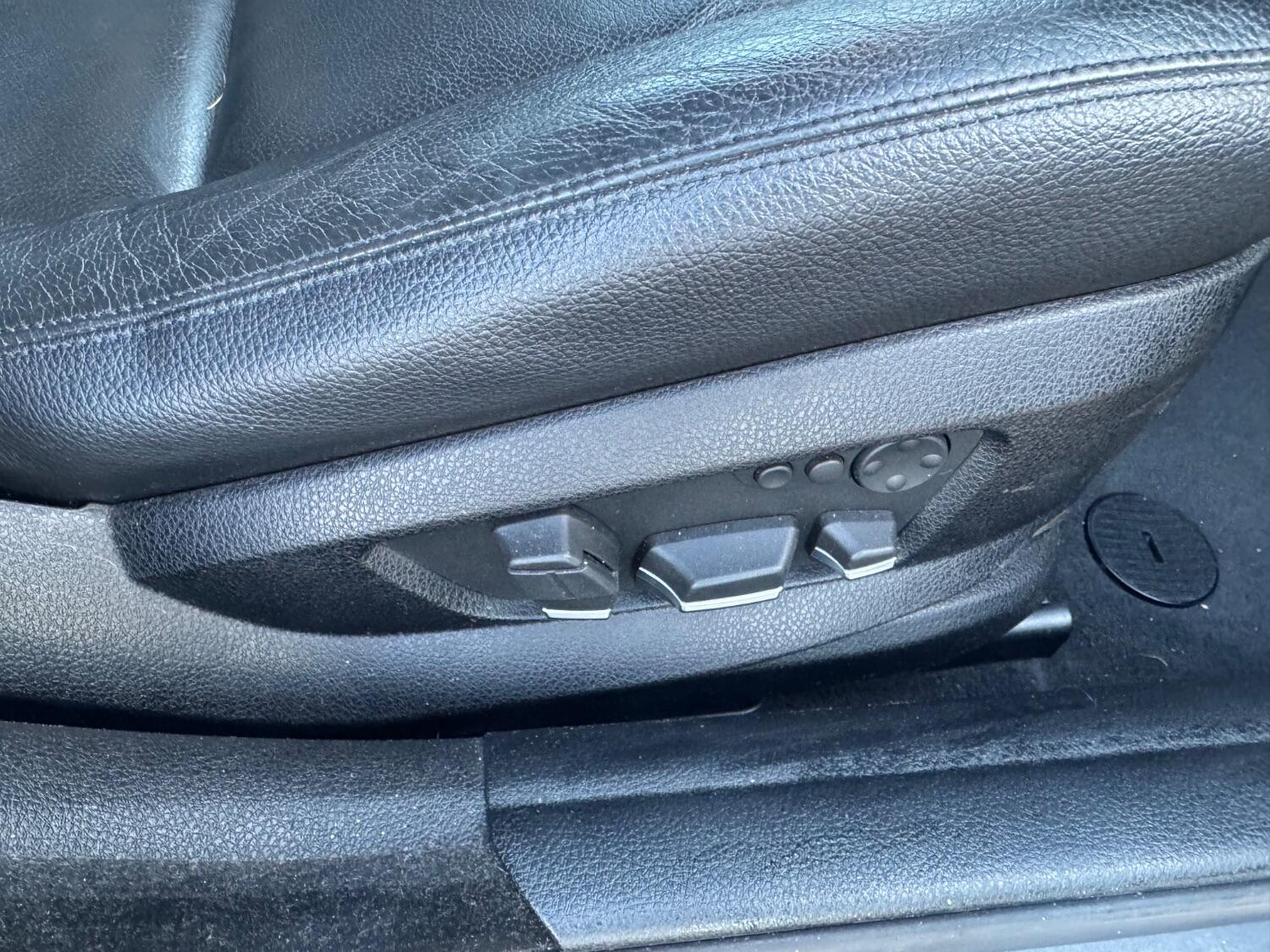 Used BMW 5 Series 2012 for sale - 76793497: Photo 15