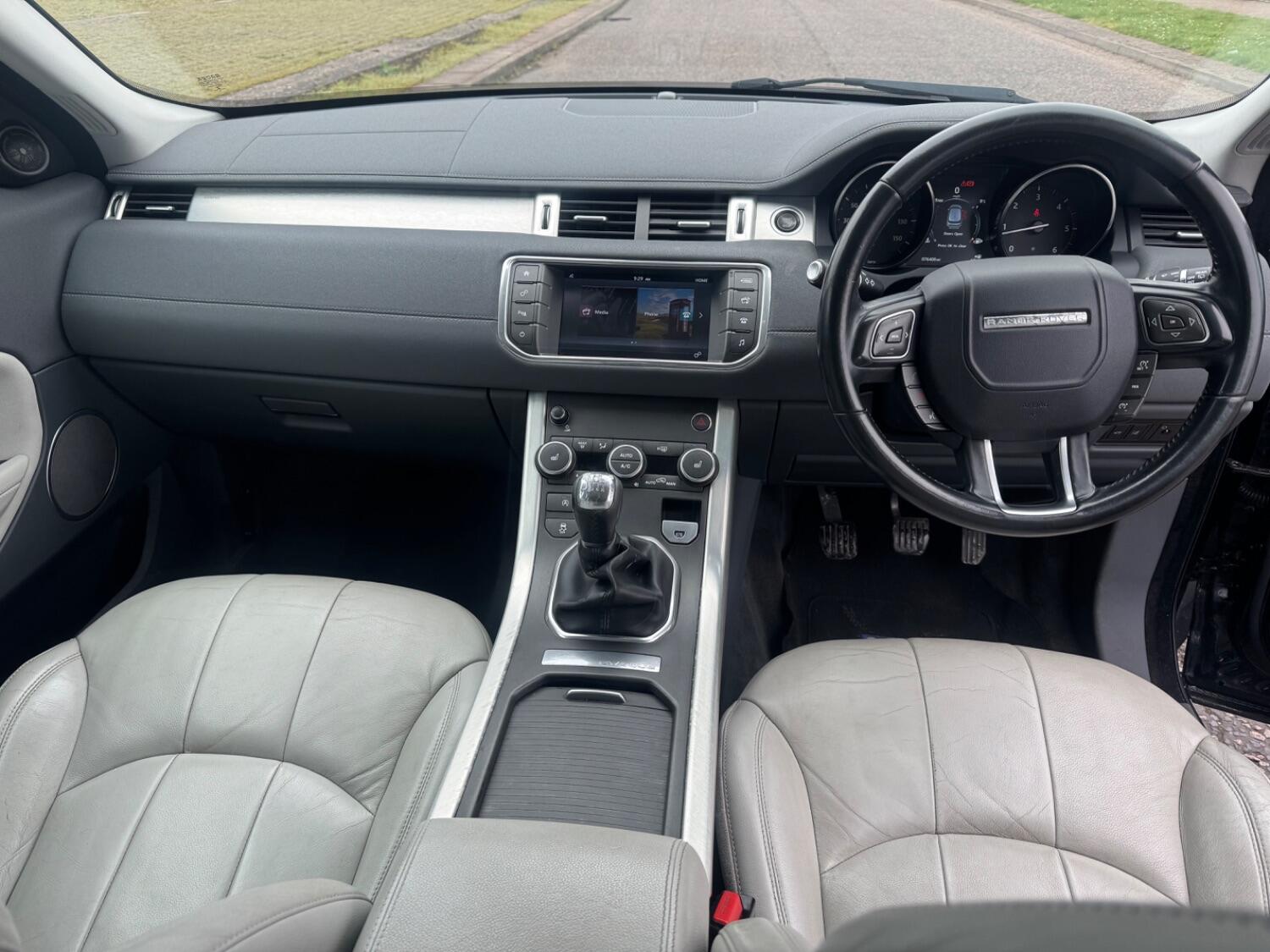 Used Land Rover Range Rover Evoque 2015 for sale - 77464500: Photo 15