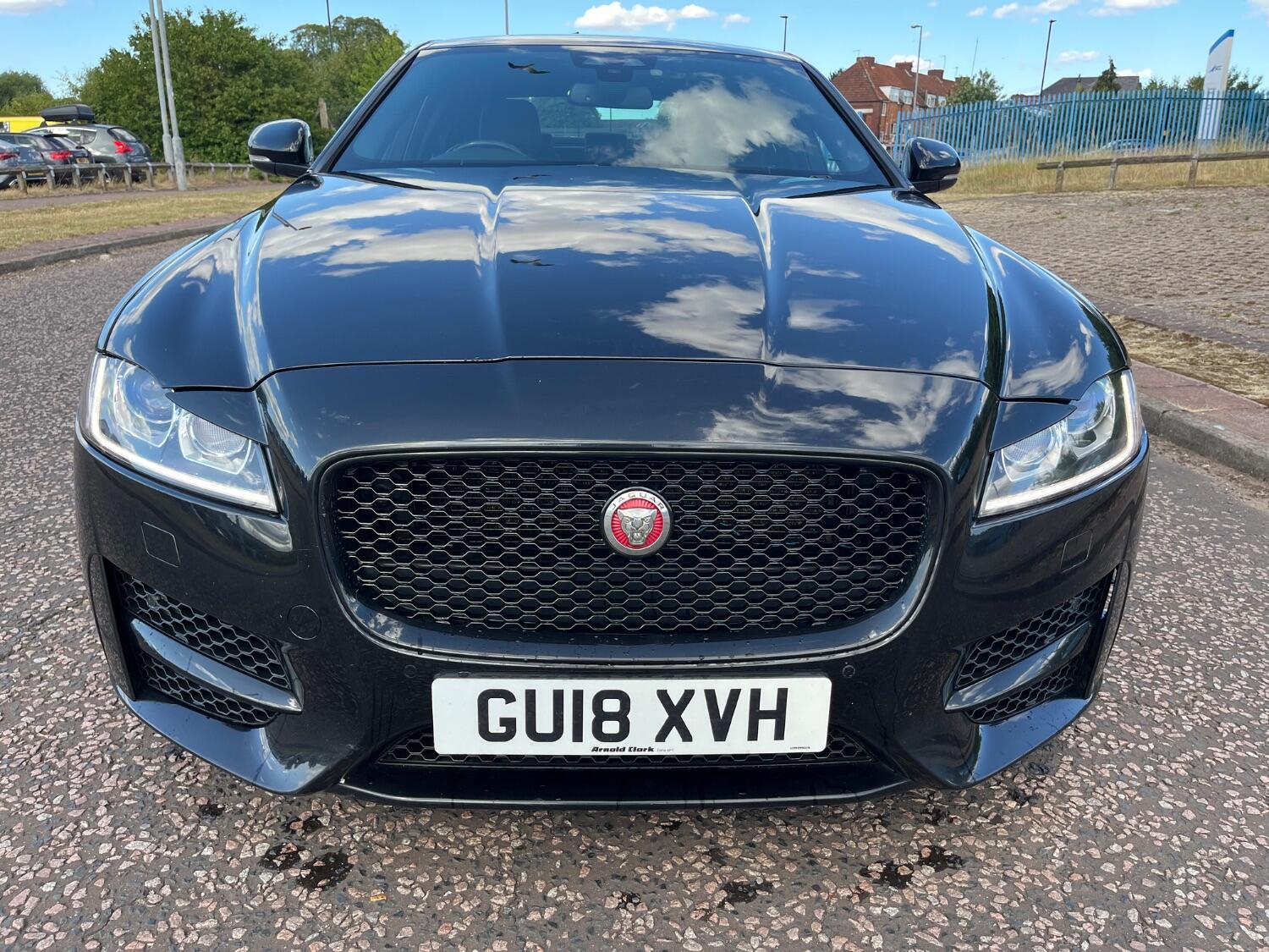 Used Jaguar XF 2018 for sale - 76793467: Photo 1