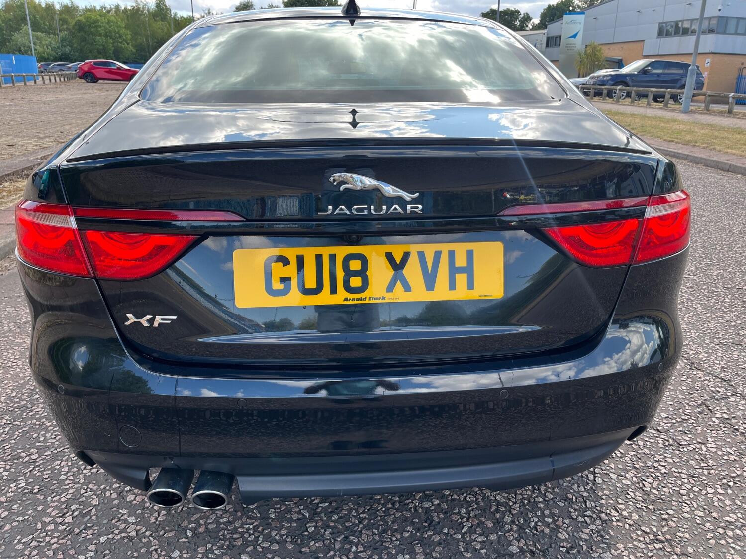 Used Jaguar XF 2018 for sale - 76793467: Photo 3