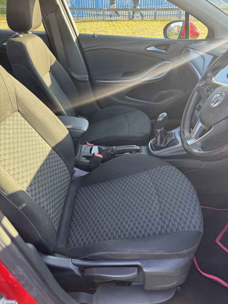 Used Vauxhall Astra 2017 for sale - 76699327: Photo 12