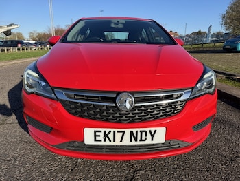 Used Vauxhall Astra 2017 for sale - 76699327: Photo