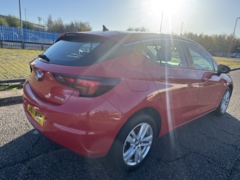 Used Vauxhall Astra 2017 for sale - 76699327: Photo