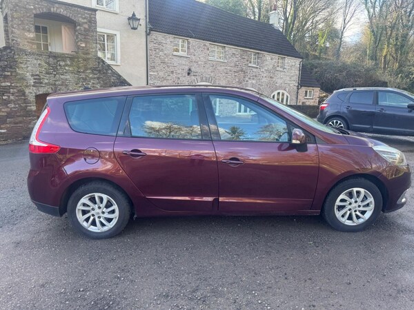 Used Renault Grand Scenic 2014 for sale - 73832628: Photo 8