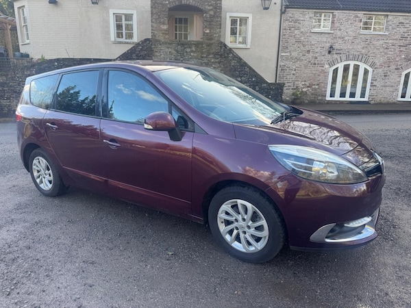 Used Renault Grand Scenic 2014 for sale - 73832628: Photo 9