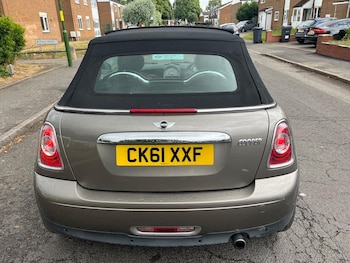 Used MINI Convertible 2011 for sale - 76793478: Photo