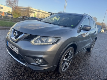 Used Nissan X-Trail 2016 for sale - 76896930: Photo