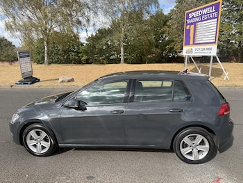 Used Volkswagen Golf 2016 for sale - 79580433: Photo