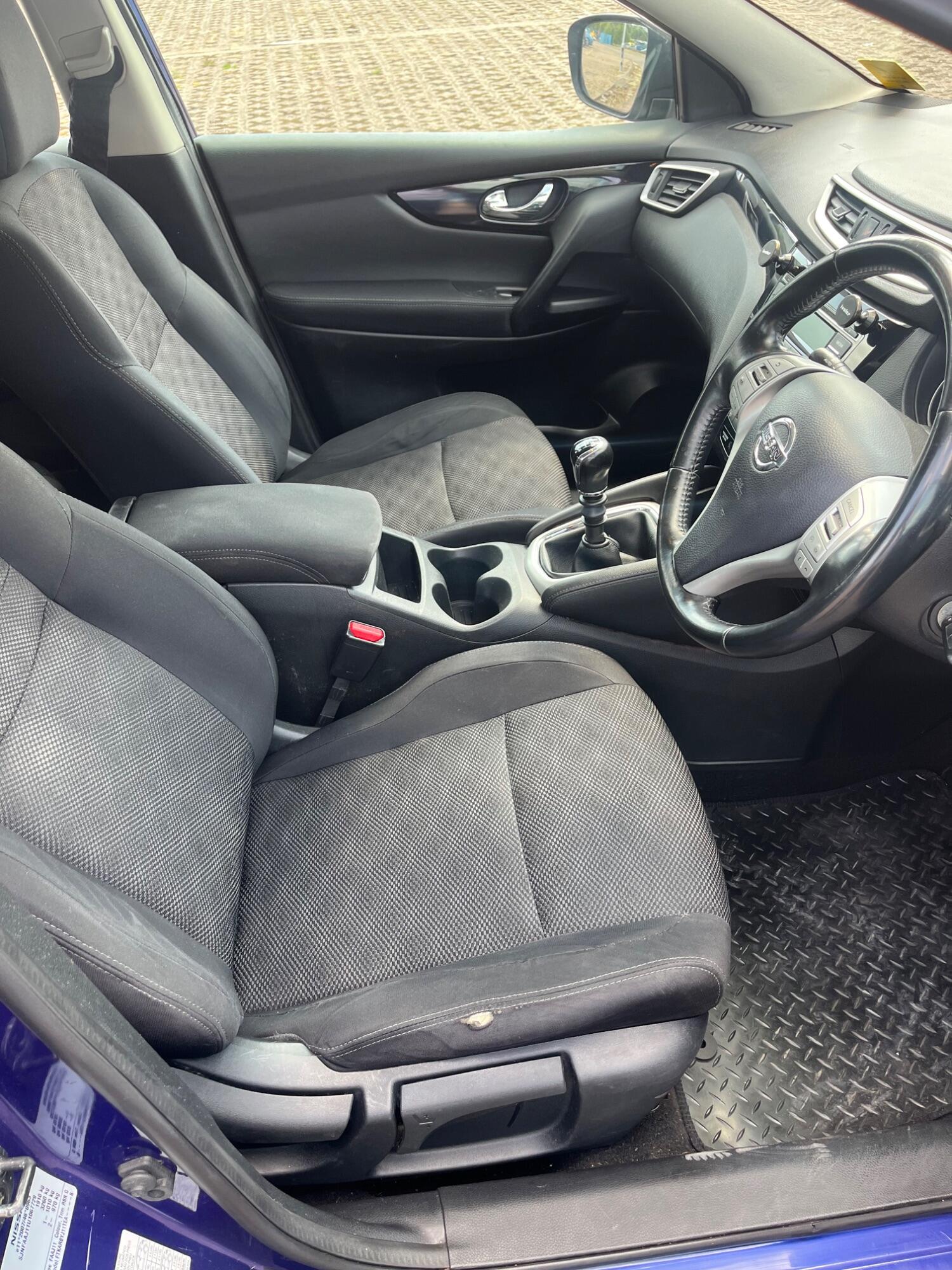 Used Nissan Qashqai 2014 for sale - 76793457: Photo 15