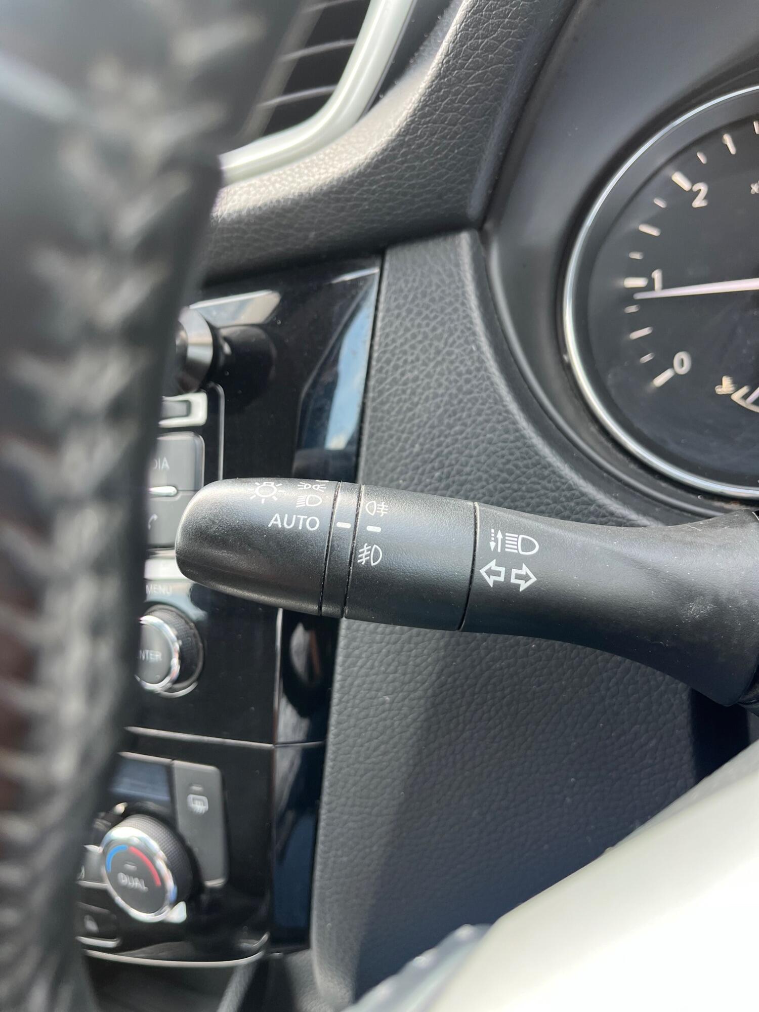 Used Nissan Qashqai 2014 for sale - 76793457: Photo 21