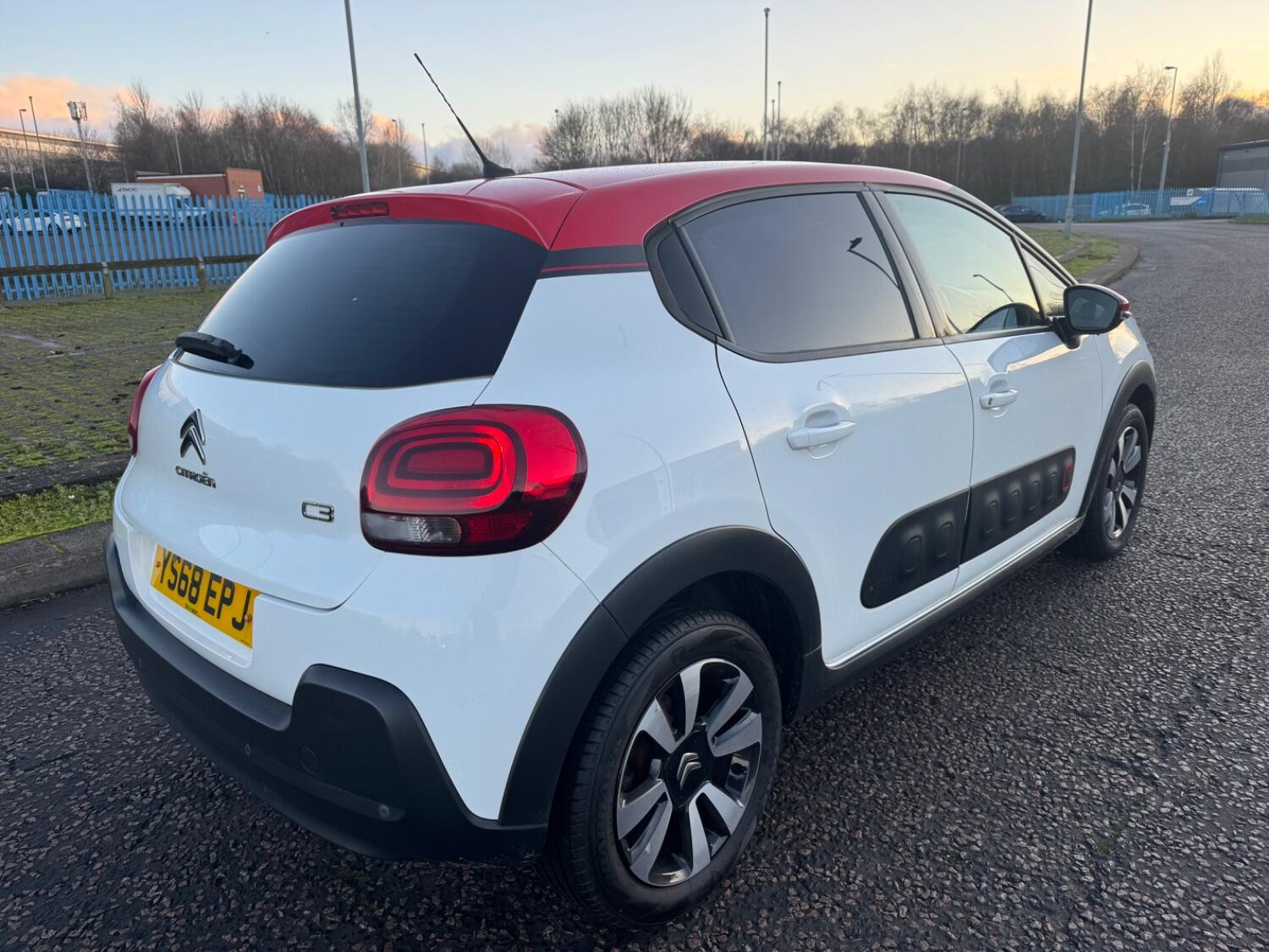Used Citroen C3 2018 for sale - 76793514: Photo 2