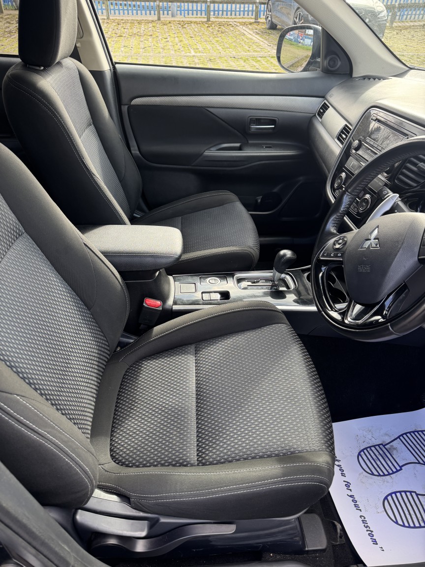 Used Mitsubishi Outlander 2018 for sale - 77897791: Photo 20