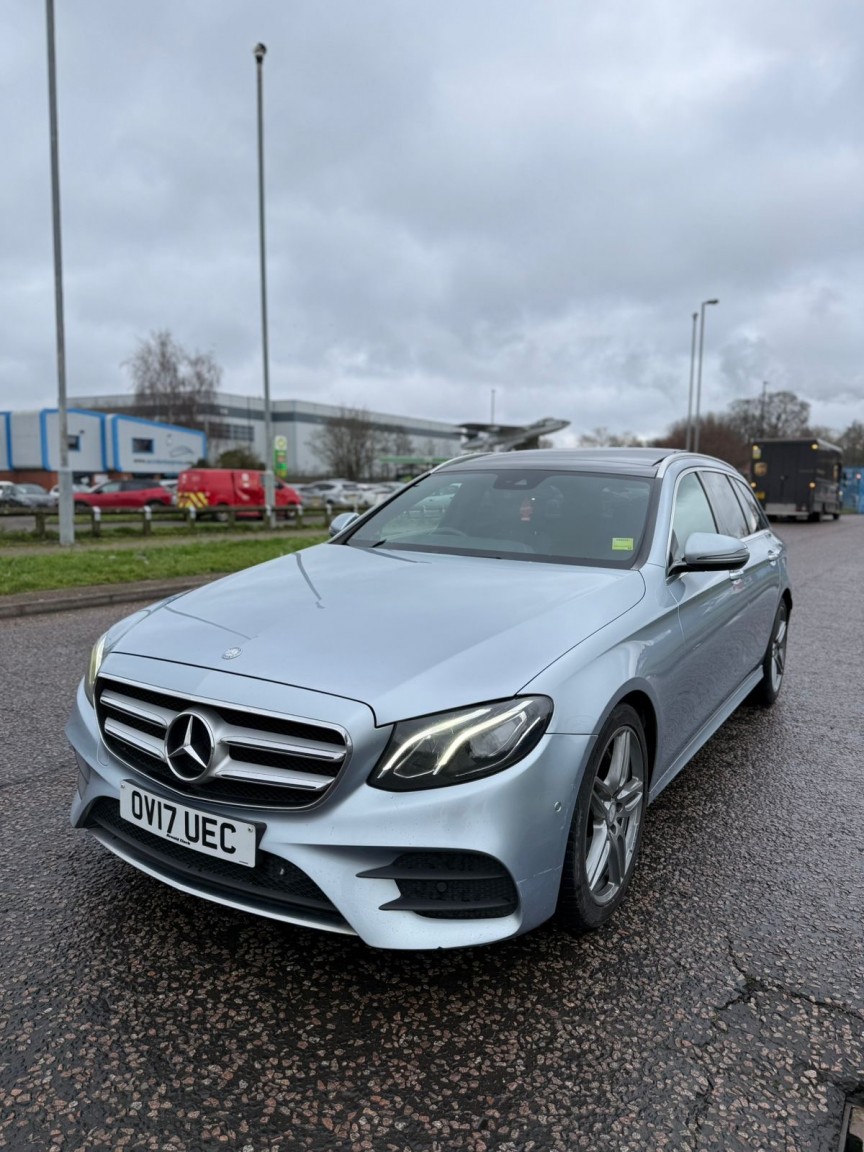 Used Mercedes-Benz E Class 2017 for sale - 77494705: Photo 2