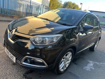 Used Renault Captur 2015 for sale - 75743543: Photo