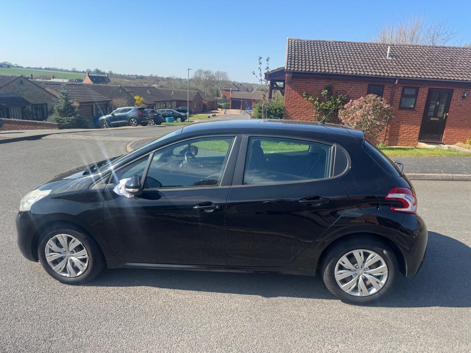 Used Peugeot 208 2013 for sale - 77395167: Photo 7