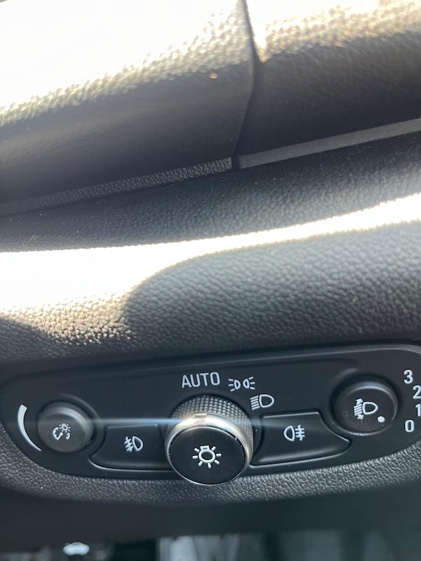 Used Vauxhall Insignia 2018 for sale - 75457533: Photo 20